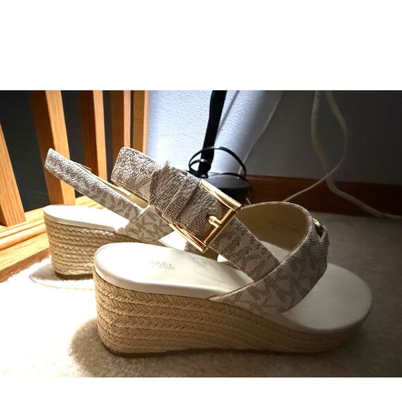 MICHAEL Michael Kors wedges size 7 - Picture 8 of 10